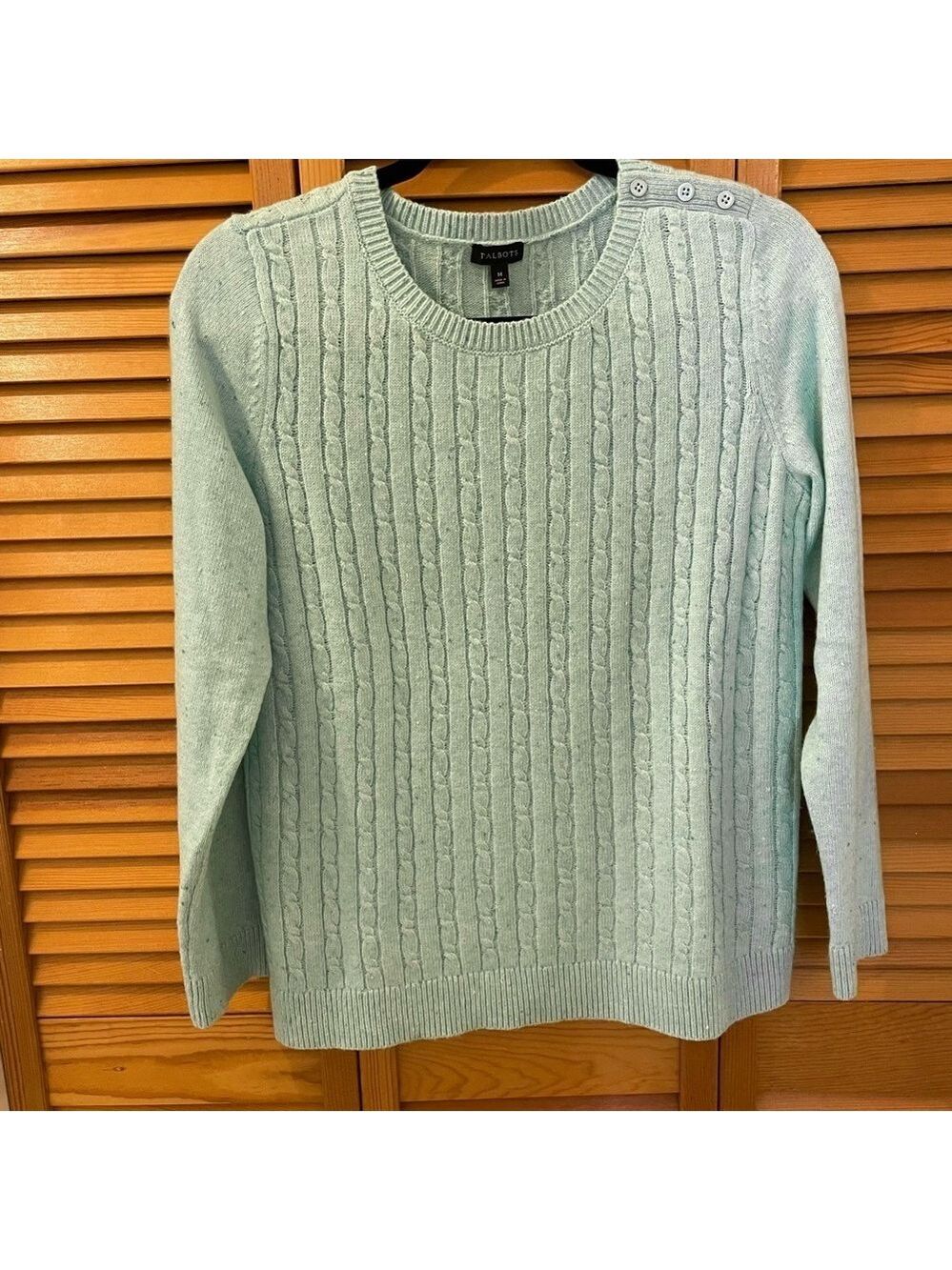 Talbots Cable Knit Sweater, Size M, Lime Green, 3-Button Shoulder Detail. - Picture 6 of 8